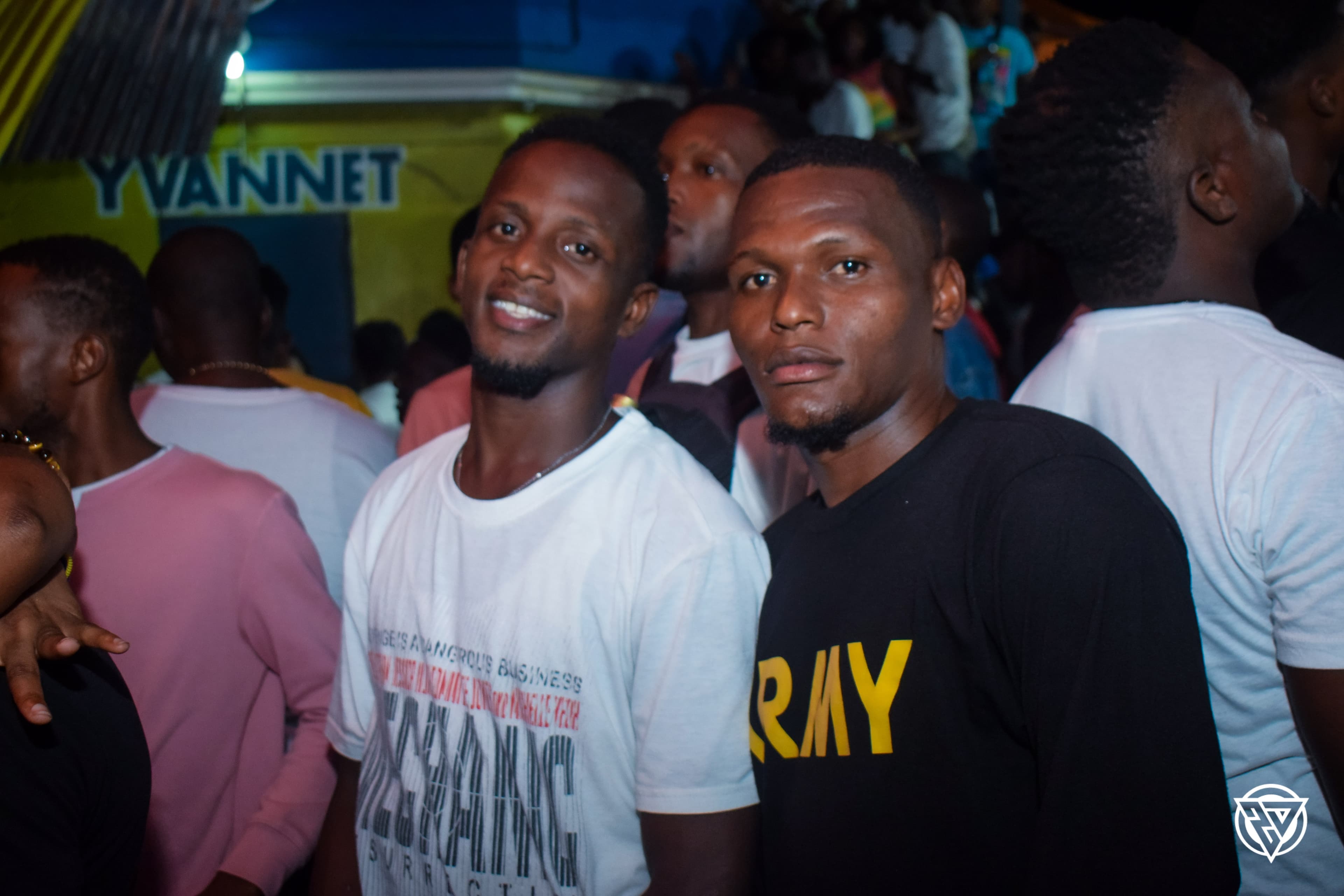 Photo by Zazoo Design for FlashTv Haïti